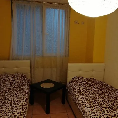 Техеран София Hostel